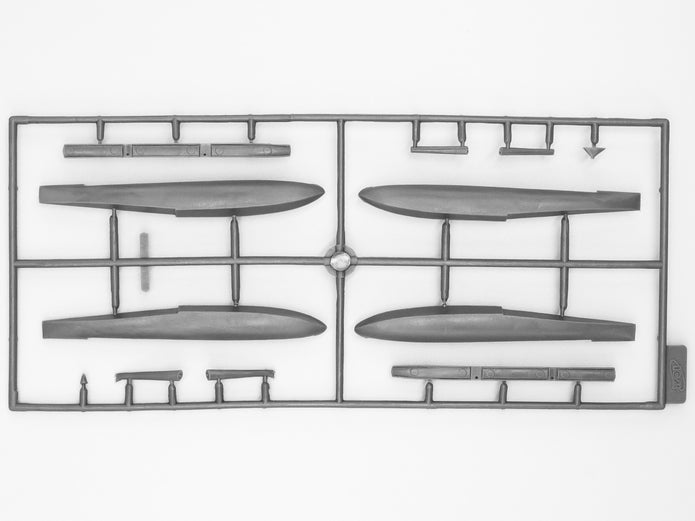 Heinkel He 51B-2 German Floatplane Fighter Scale 1:72 ICM72192 Plastic Model Aircraft Kit