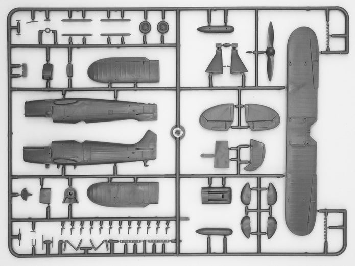 ICM 72193 Scale model kit aircraft 1:72 Heinkel He-51 A1 German fighter-biplane