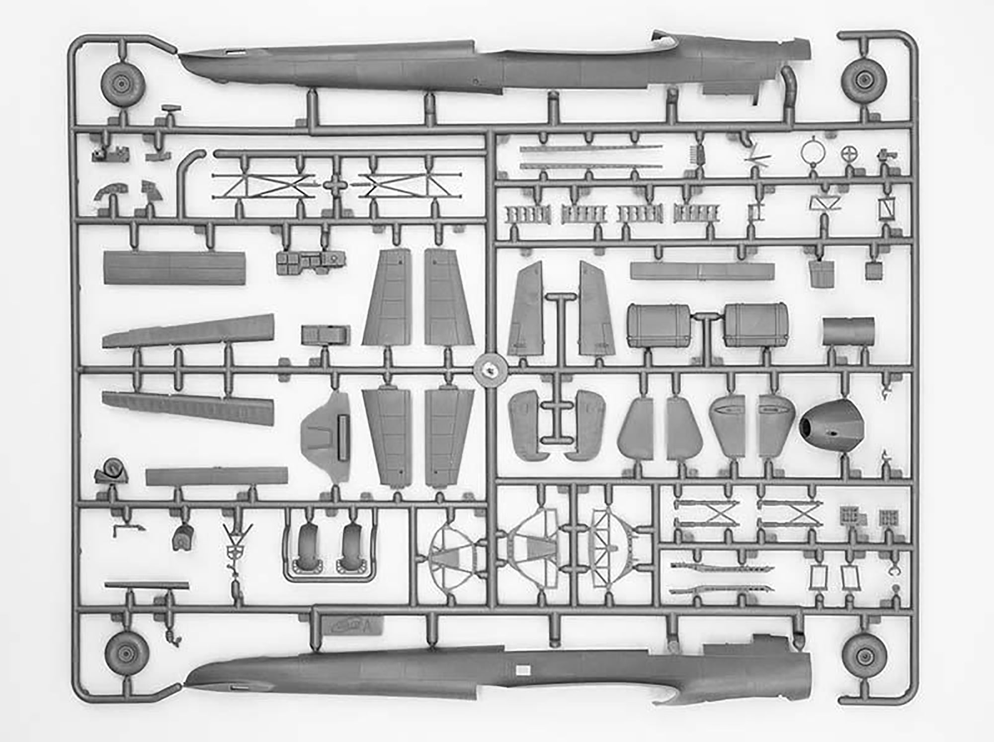ICM72305 Scale model kit aircraft 1:72 Do215B-4 WWII German reconnaissance plane