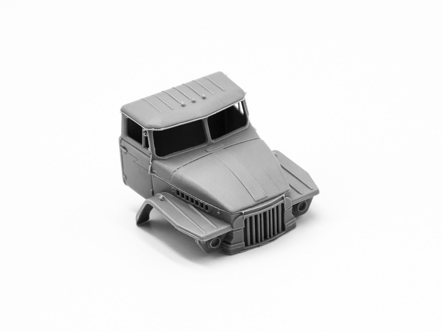 ICM 72711 Plastic model car kit Scale 1:72 Ural-375D Soviet Army cargo truck
