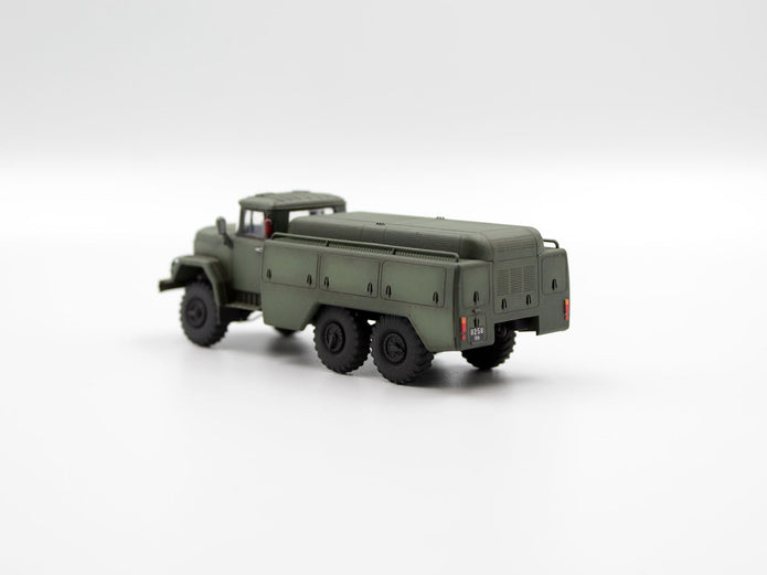 ICM 72815 Plastic model kit Scale 1:72 Aerodrome mobile electric unit APA-50M (ZiL-131)