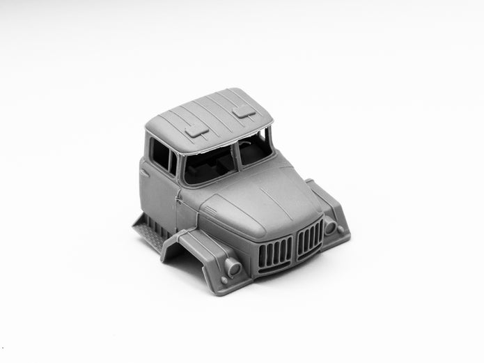 ICM 72816 Plastic model 1:72 ZiL-131 Military Truck of Armed Forces of Ukraine