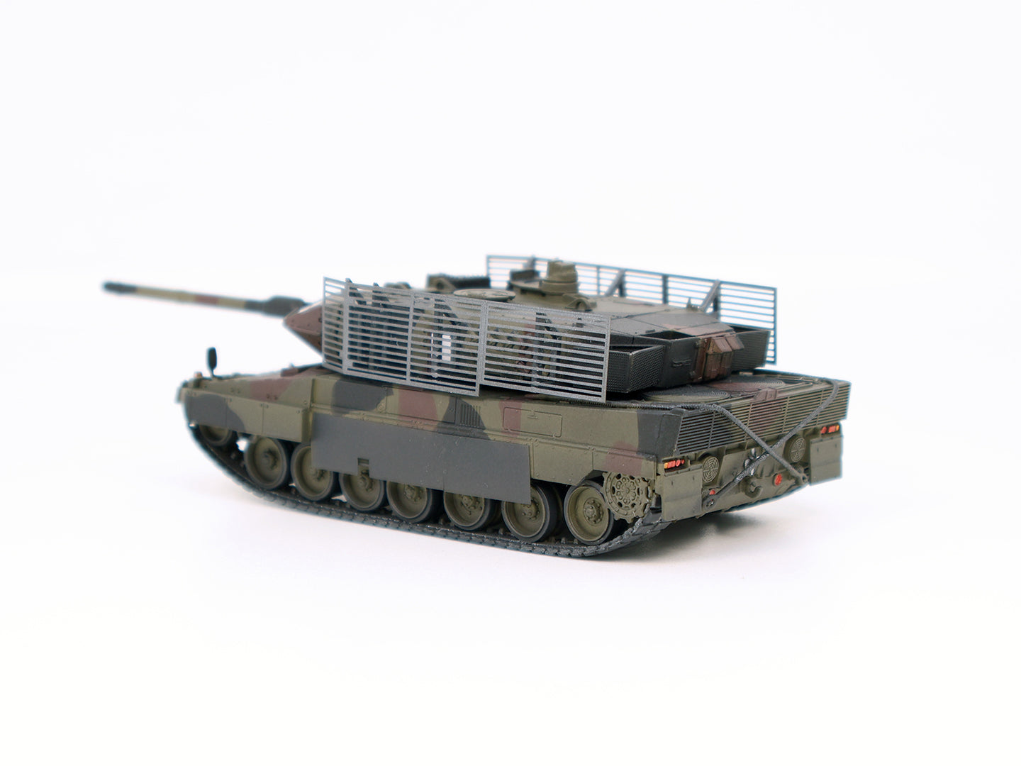 Leopard 2A6 Armed Forces of Ukraine Scale 1:72 ICM72820 Plastic Model Tank Kit