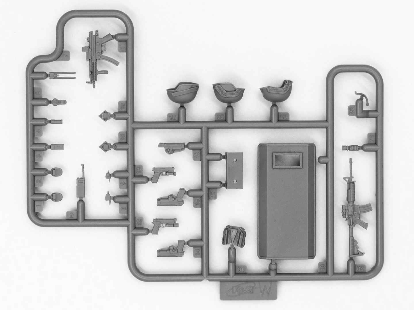 ICM DS2401 Plastic model figures kit Scale 1:24 S.W.A.T. Team kits for dioramas