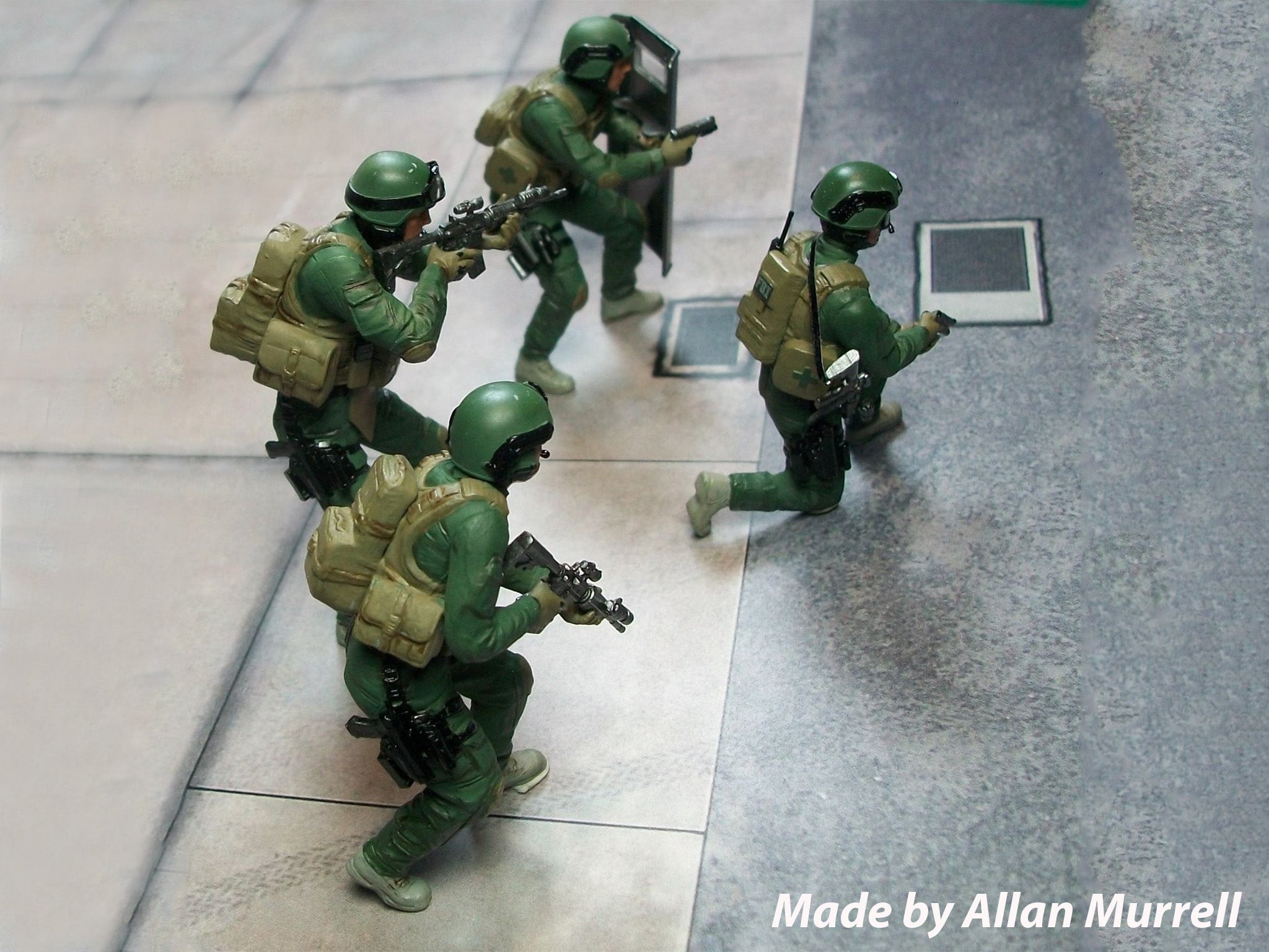 ICM DS2401 Plastic model figures kit Scale 1:24 S.W.A.T. Team kits for dioramas