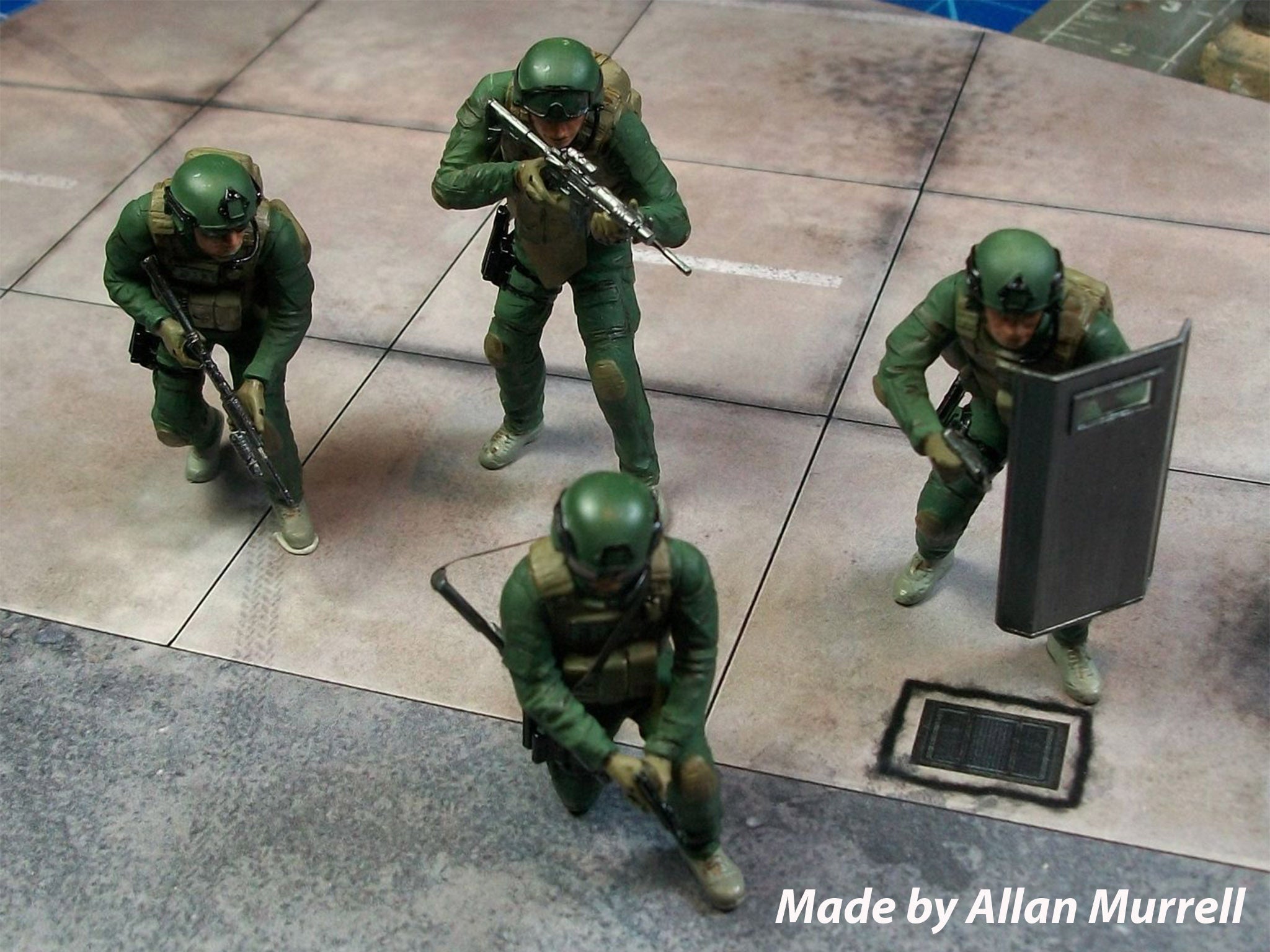 ICM DS2401 Plastic model figures kit Scale 1:24 S.W.A.T. Team kits for dioramas