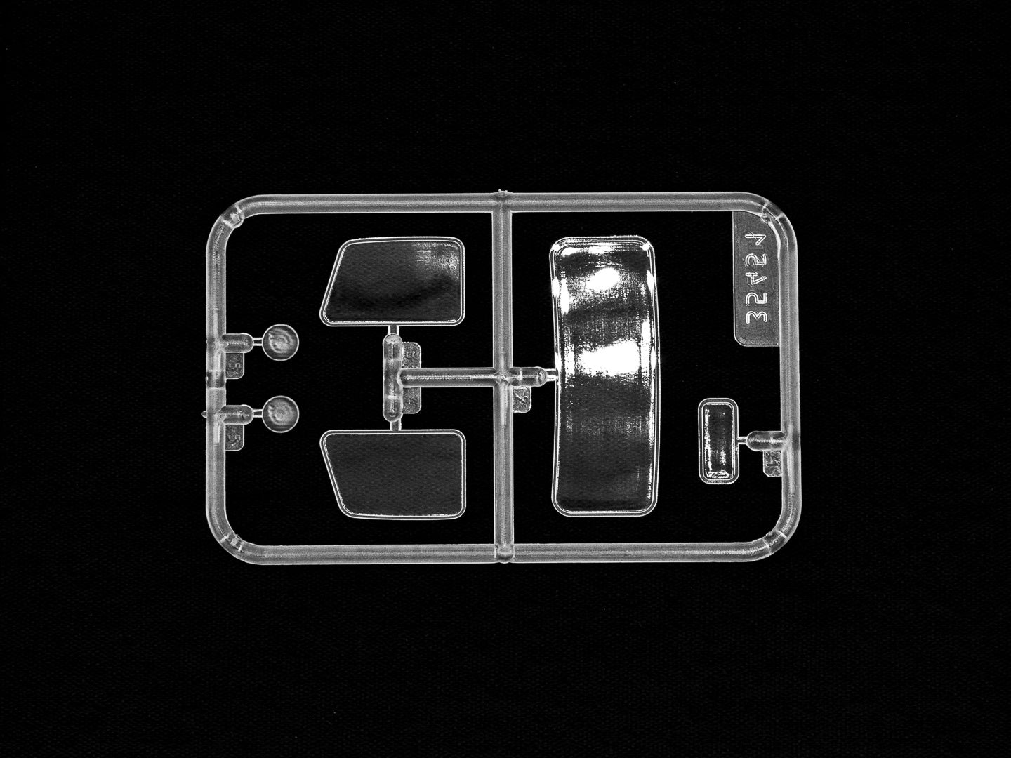 Maultiers military trucks Scale 1:35 Plastic Model Kit ICM DS3522