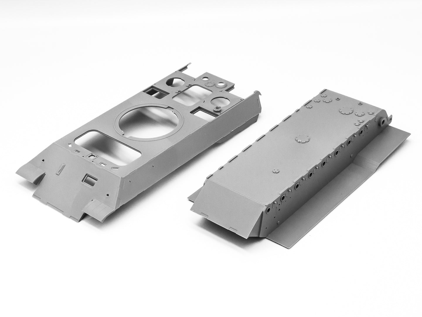 Panzerwaffe Steel Cats Scale 1:35 ICMDS3524 Plastic Model Tank Kit