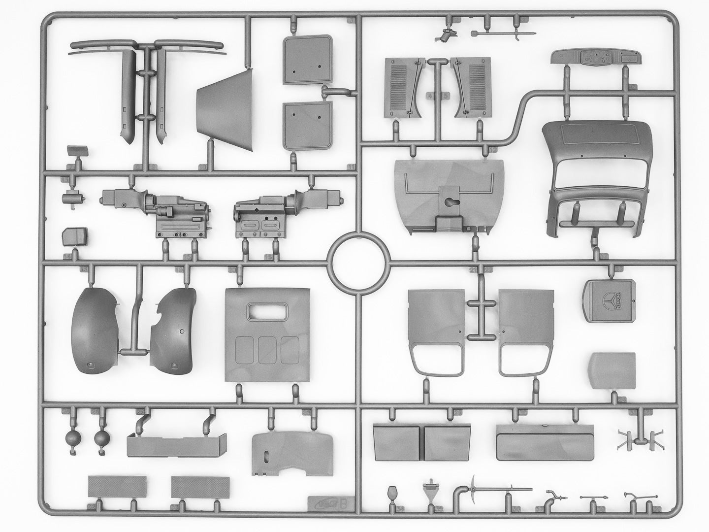 Vehicles of the D.A.K Scale 1:35 ICMDS3529 Plastic Model Truck Kit