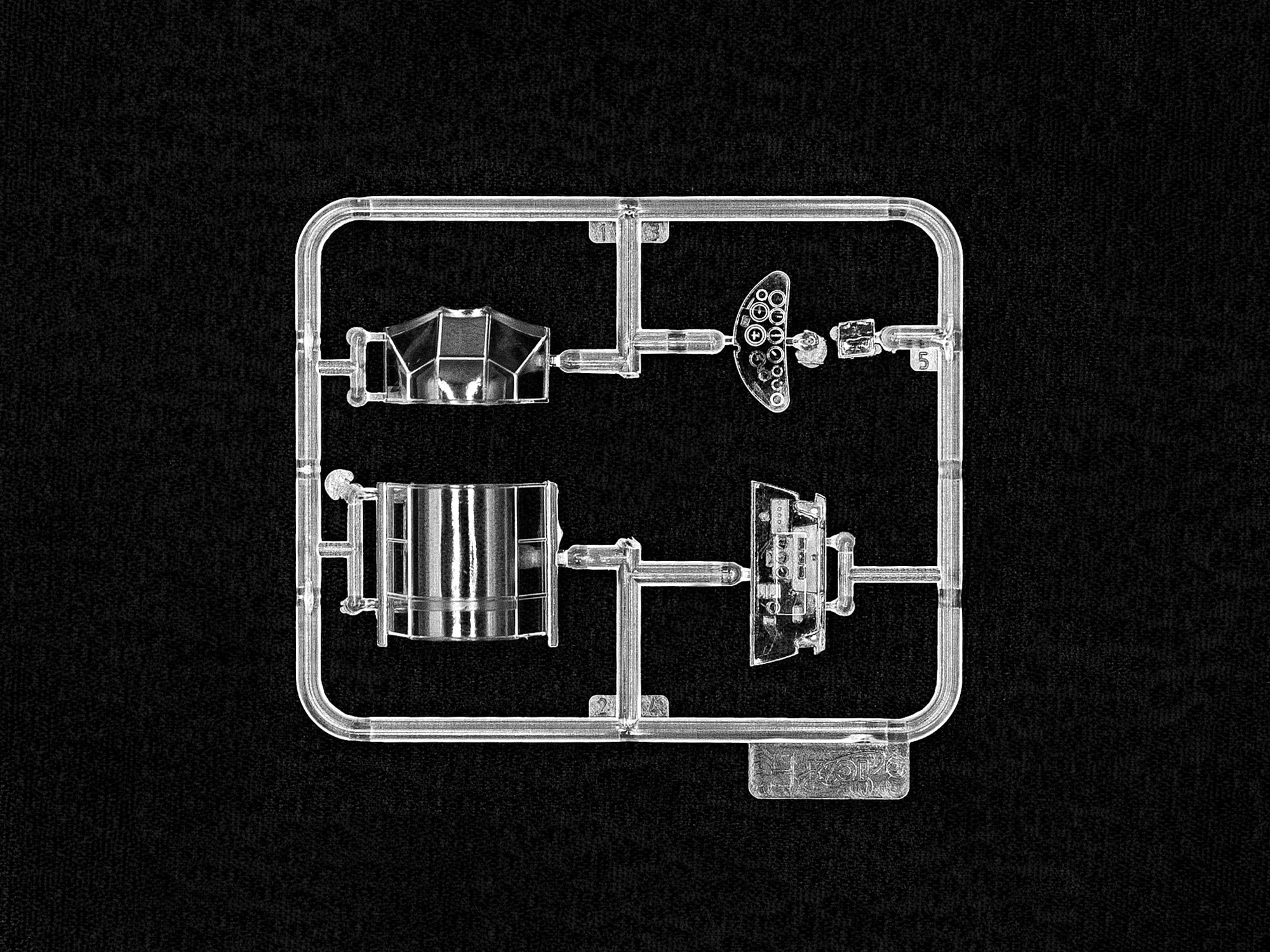 ICM DS4801 Plastic model kit Scale 1:48 WWII Luftwaffe Airfield - modelling kit