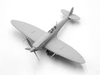 ICM DS4802 Plastic model aircraft kit  + figures Scale 1:48 WWII RAF Airfield