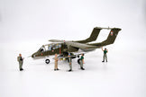 ICM DS4803 Plastic model aircraft + figures kit Scale 1:48 Vietnam USAF Airfield