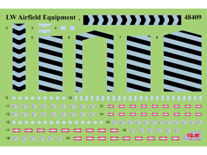 Airfield of the Luftwaffe bomber group Scale 1:48 ICMDS4805 Plastic Model Figures Kit