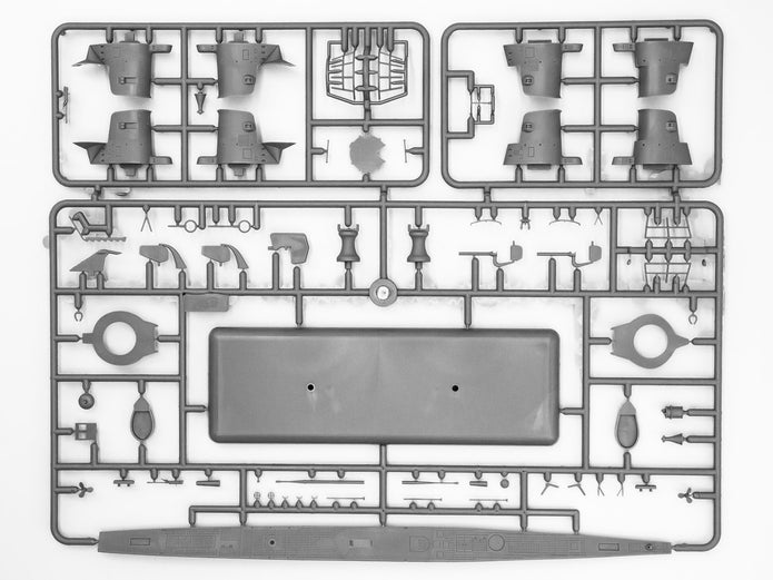 ICM S009 Plastic model kit Scale 1:144 U-Boat Type IIB (1939) German submarine