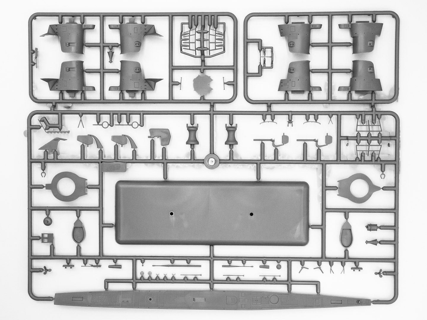 ICM S009 Plastic model kit Scale 1:144 U-Boat Type IIB (1939) German submarine