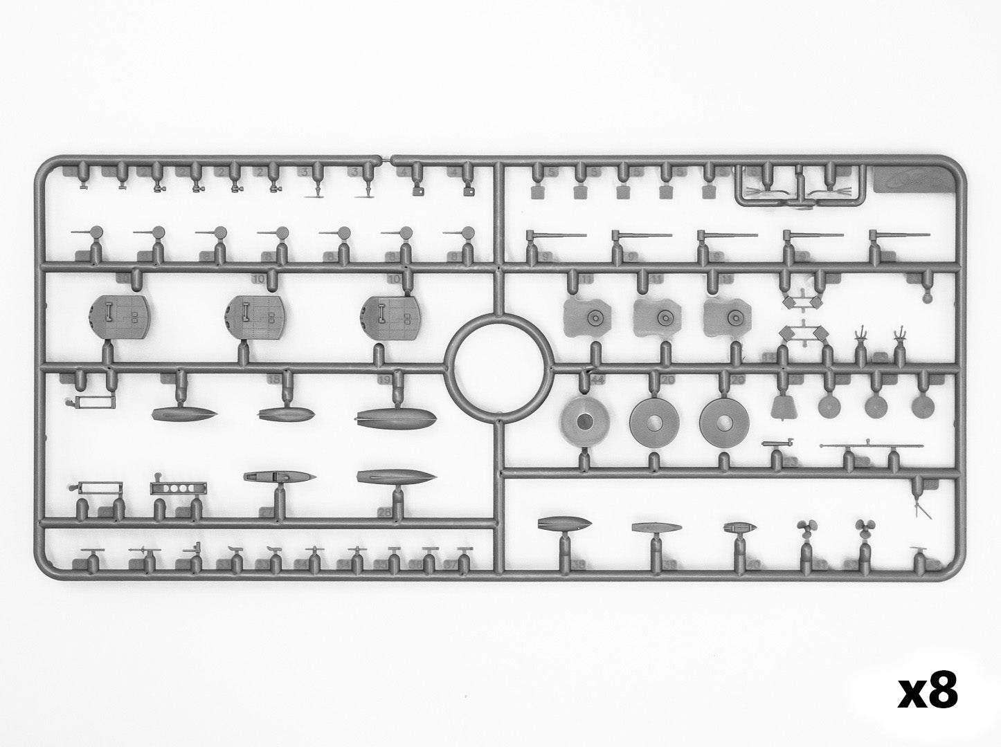 Kaiser’s Steel Fist Scale 1:700 ICMS021 Plastic Model Ship Kit