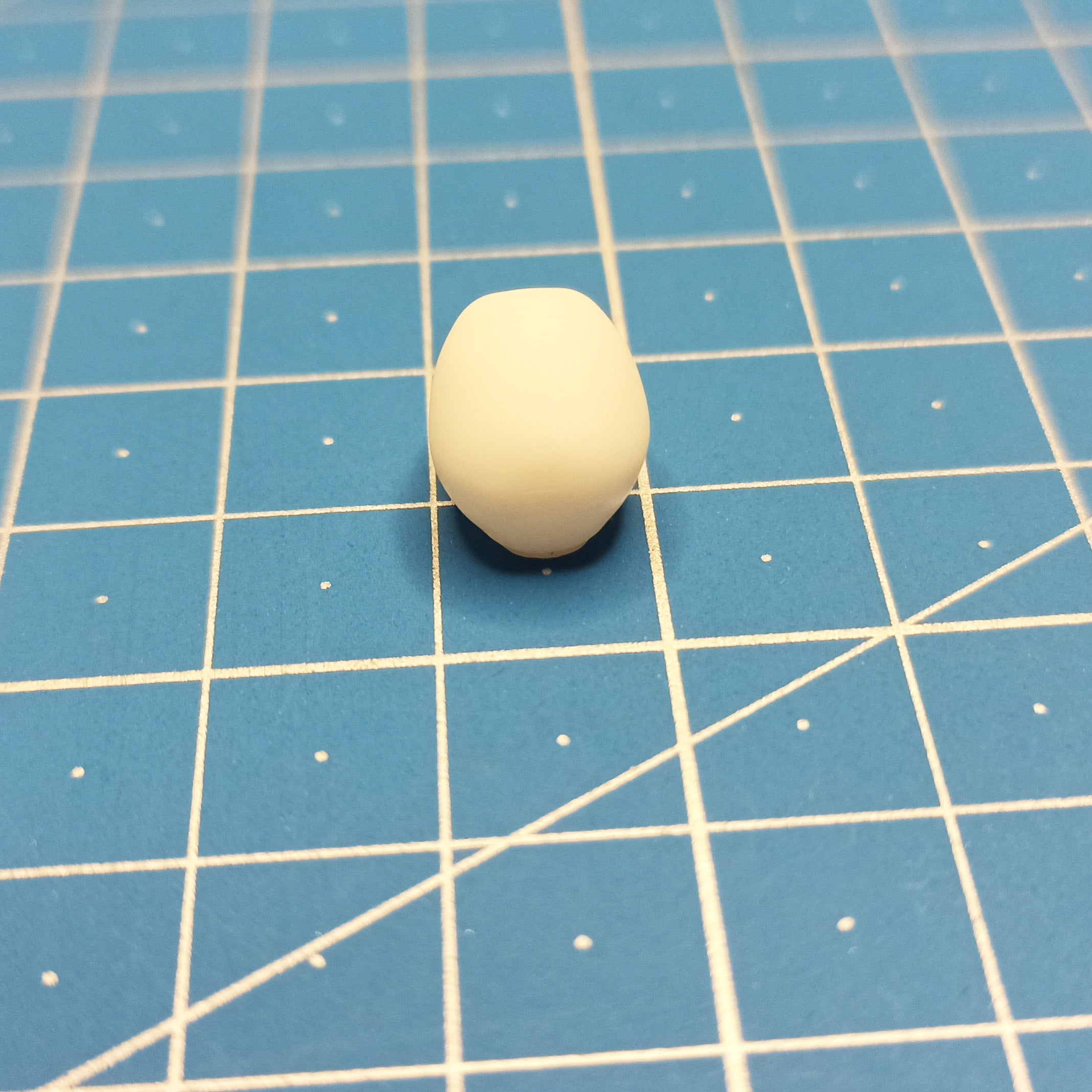 Human skulls. 4 pieces Scale 1:16 DAN Models DM 16003