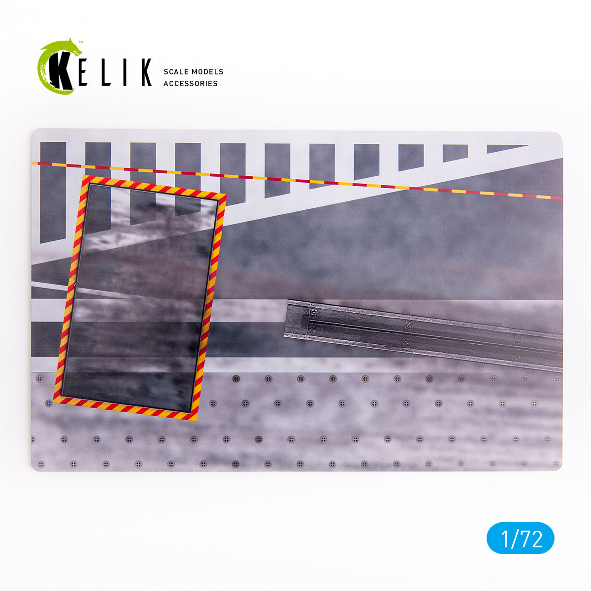 Charles de Gaulle Deck - Base - Acrylic 3 mm (280 x 180 mm) (170 g) Scale 1:72 KeliK KS72032 Stands for Plastic Models