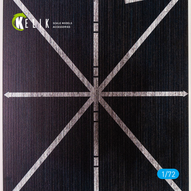 USS Antietam (CV-36) 1953 type 2 - Base - Acrylic 3 mm (180 x 214 mm) (130 g) Scale 1:72 KeliK KS72072 Stands for Plastic Models