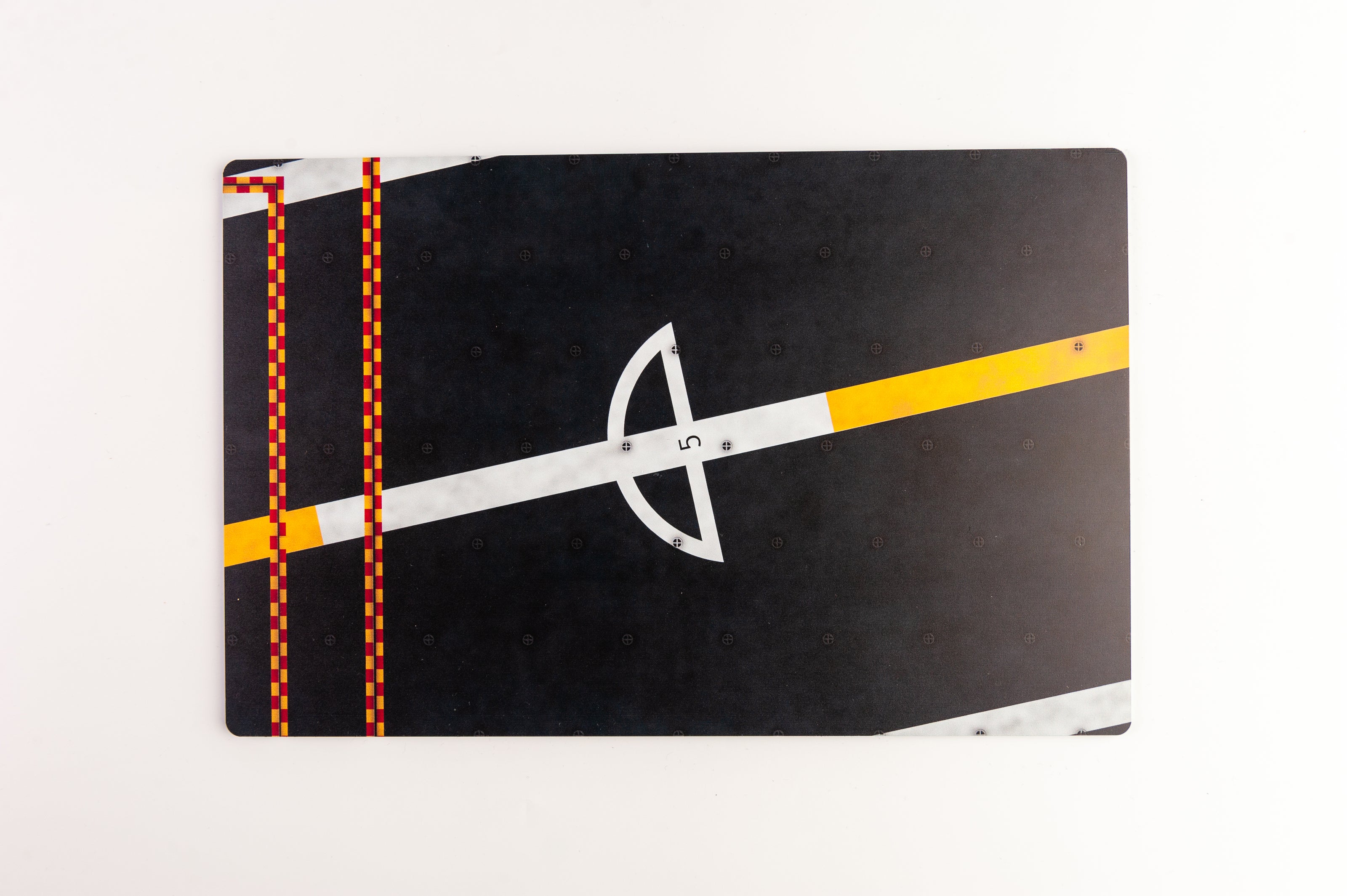 CVS-18 USS WASP 1964 - 1970 Type 1- Base - Acrylic 3 mm (280 x 180 mm) (170 g) Scale 1:72 KeliK KS72076 Stands for Plastic Models