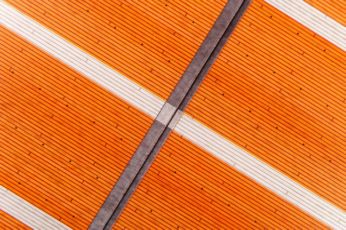 IJN Zuikaku 1943 Front lift - Base - Acrylic 3 mm (240 x 240 mm) (190g) Scale 1:72 KeliK KS72083 Stands for Plastic Models