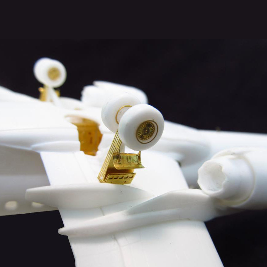 Embraer 195, Detailing set for airplane kit models Exterior, Scale 1:144 Photoetch (Recommended for kit: Revell) Metallic Details MD14417