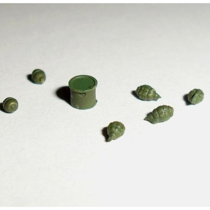 A box of Soviet F1 grenades and a box of RGD-5 grenades, Resin grenades with etched boxes Scale 1:35 Metallic Details MD3504