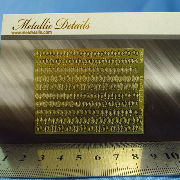 Oak leaves (flora) for Dioramas in Scales1:72, 1:48, 1:35 Metallic Details MD3508