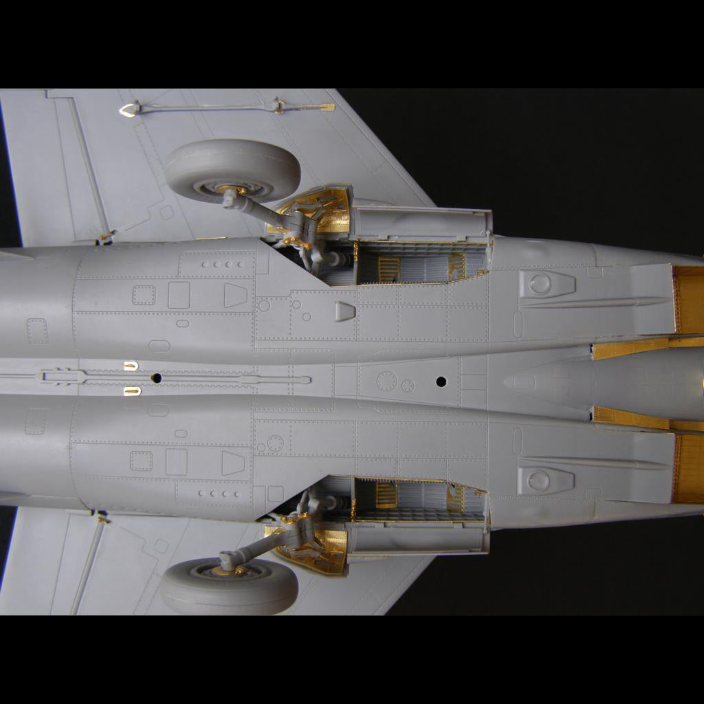 Mikoyan MiG-25, Detailing set for aircraft model Wheel Bays (for ICM) Scale 1:48 Metallic Details MD4822