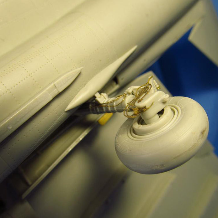 Sukhoi Su-35 Detailing set for Landing Gears (for Kitty Hawk, GWH) Scale 1:48 Metallic Details MD4834
