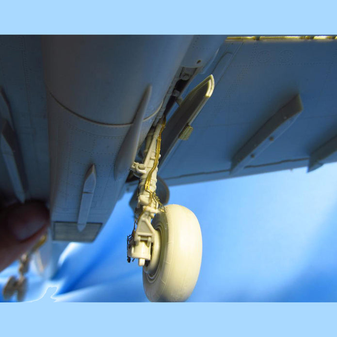 Sukhoi Su-35 Detailing set for Landing Gears (for Kitty Hawk, GWH) Scale 1:48 Metallic Details MD4834
