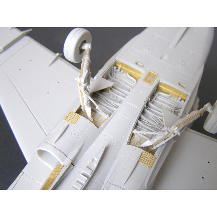 McDonnell-Douglas F/A-18C, Interior Wheel Bays and Landing Gears (for HobbyBoss) Scale 1:48 Metallic Details MD4845
