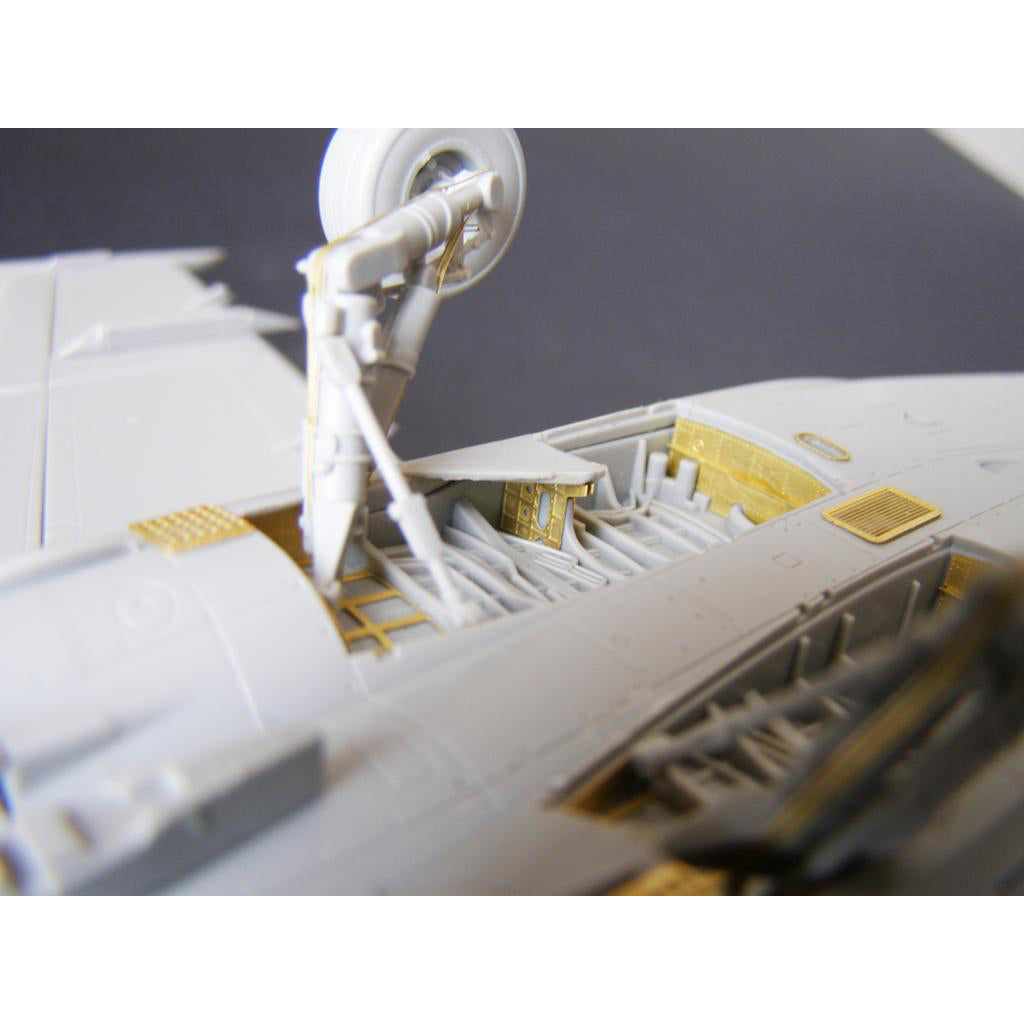 McDonnell-Douglas F/A-18C, Interior Wheel Bays and Landing Gears (for HobbyBoss) Scale 1:48 Metallic Details MD4845