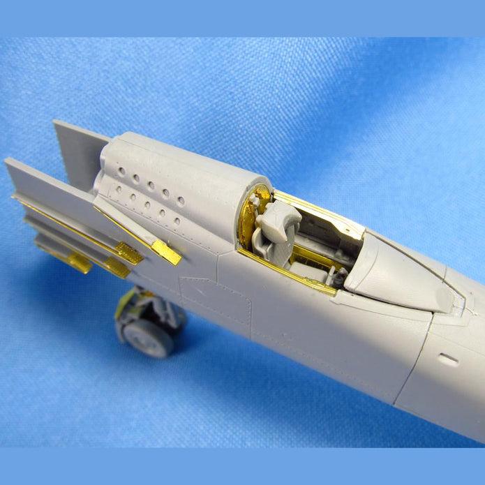 Mikoyan MiG-25, Cockpit Interior Details Scale 1:72 Metallic Details MD7214