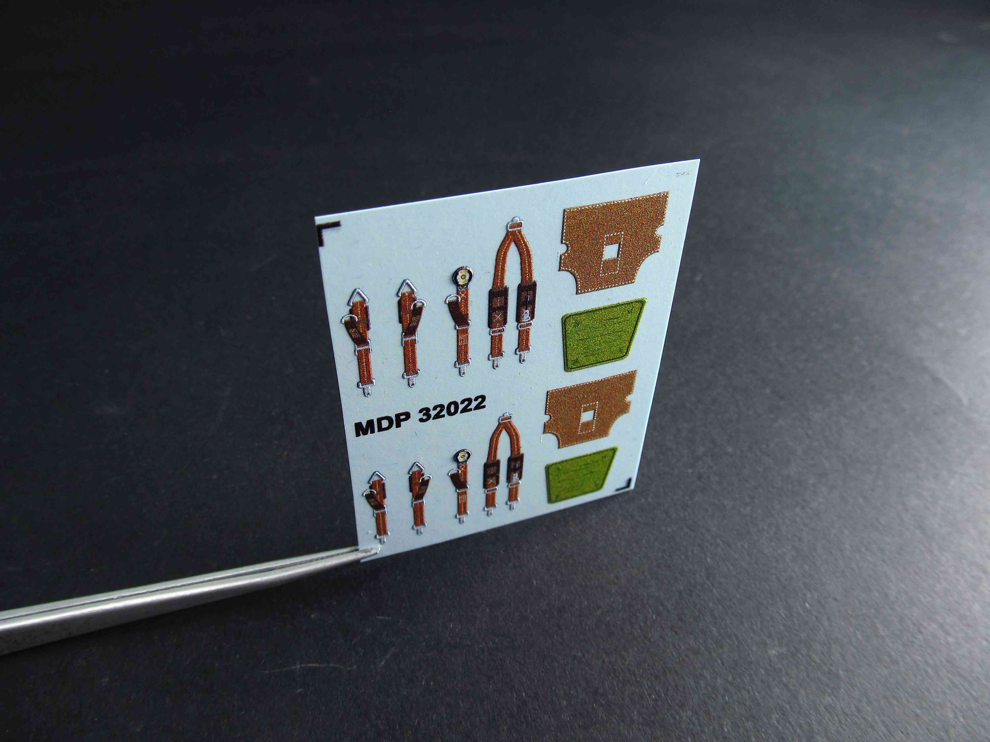 France Seat Belts WWII Scale 1:32 Metallic Details MDP32022