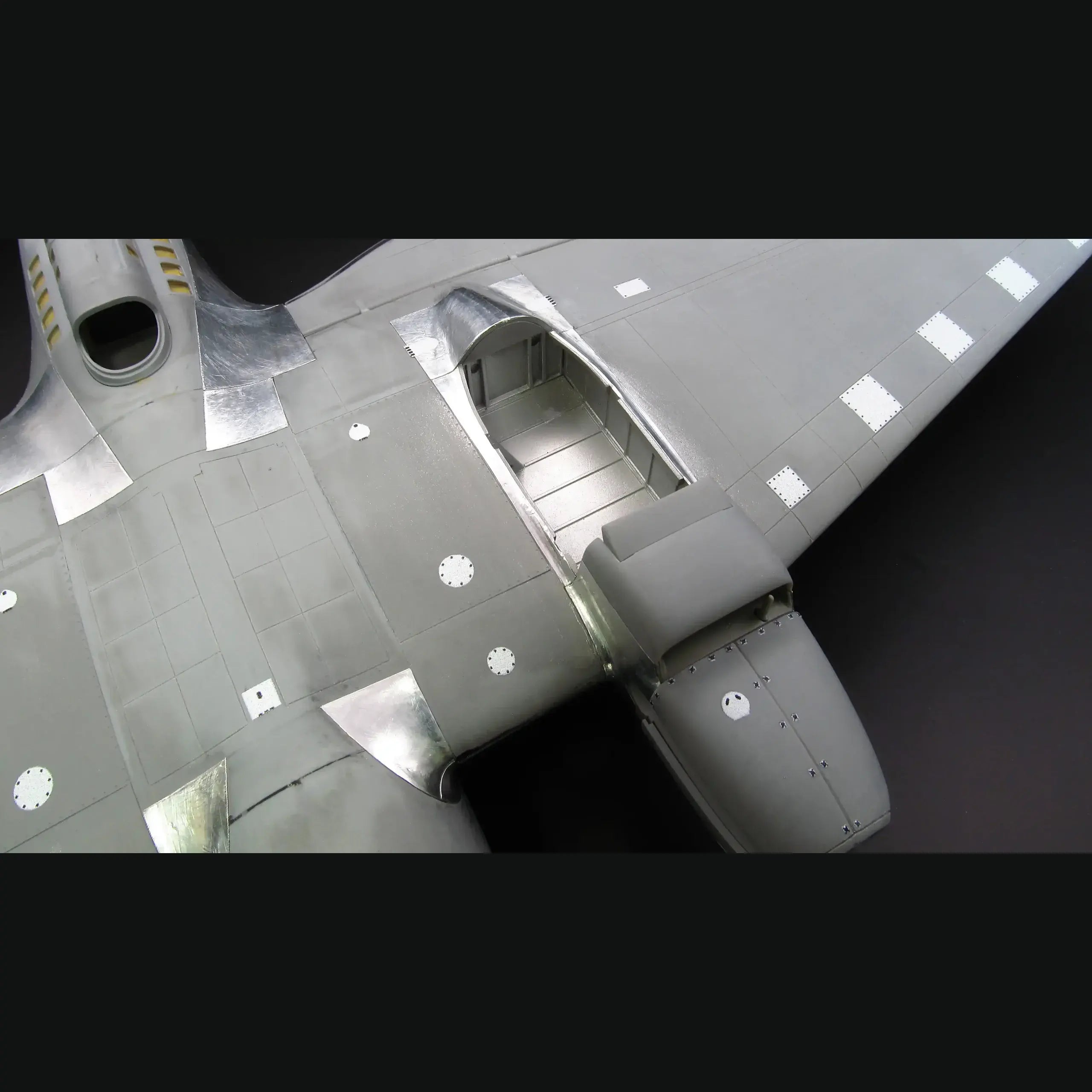 He 111H-3, H-6 Hatches (for ICM) Scale 1:48 Metallic Details MDP48026