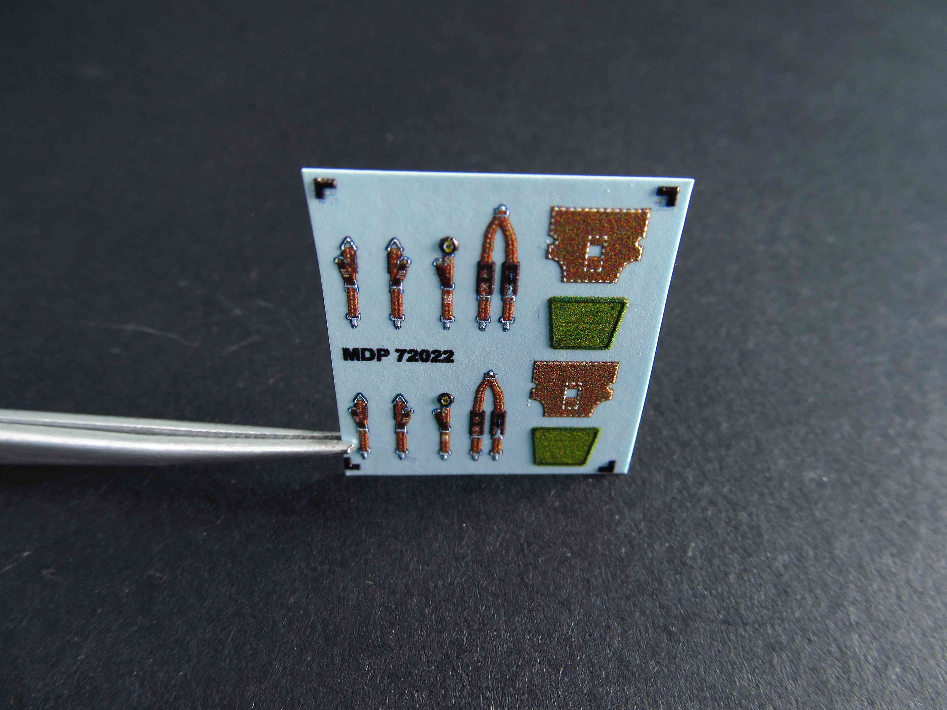 France Seat Belts WWII Scale 1:72 Metallic Details MDP72022