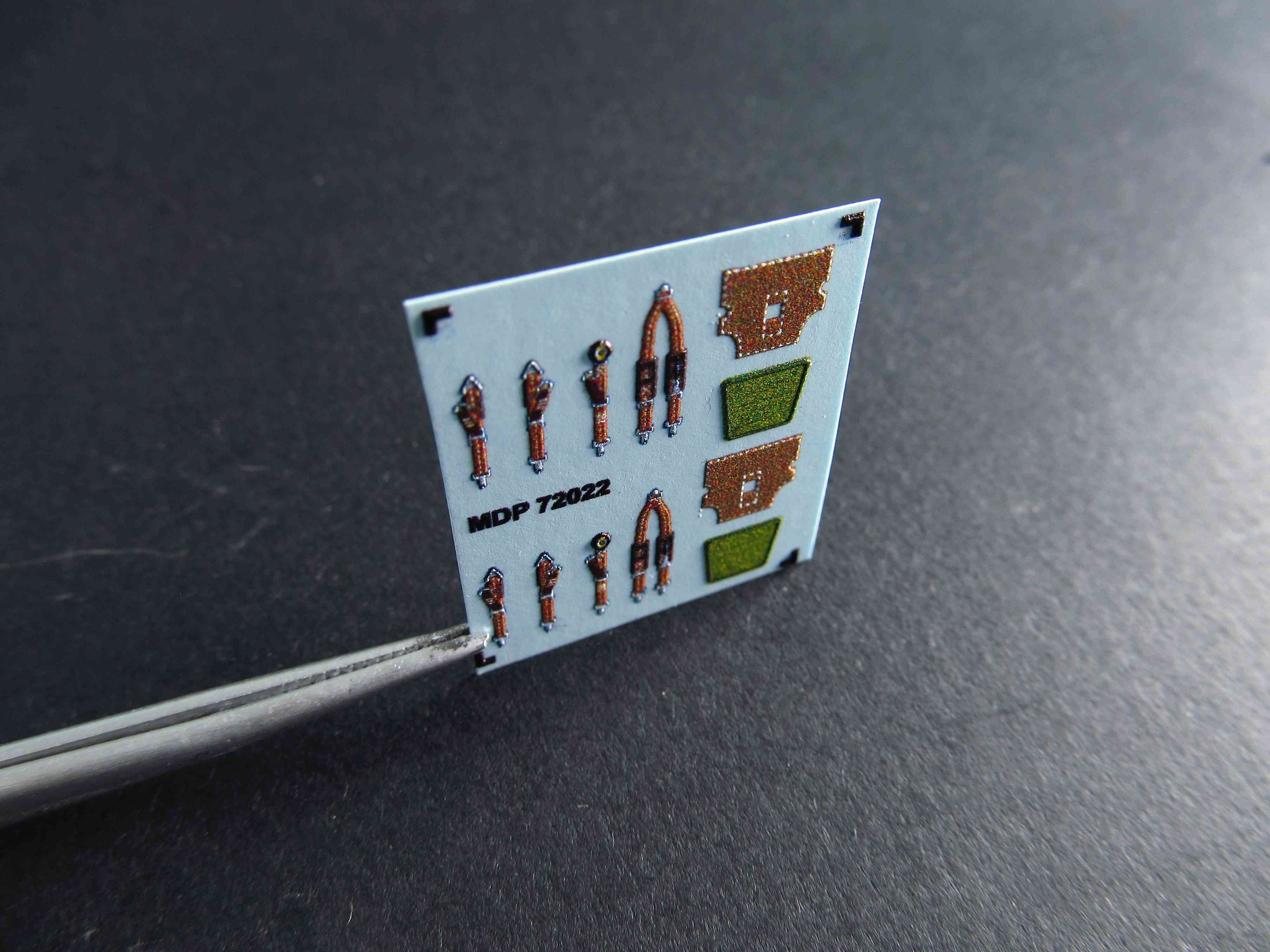 France Seat Belts WWII Scale 1:72 Metallic Details MDP72022