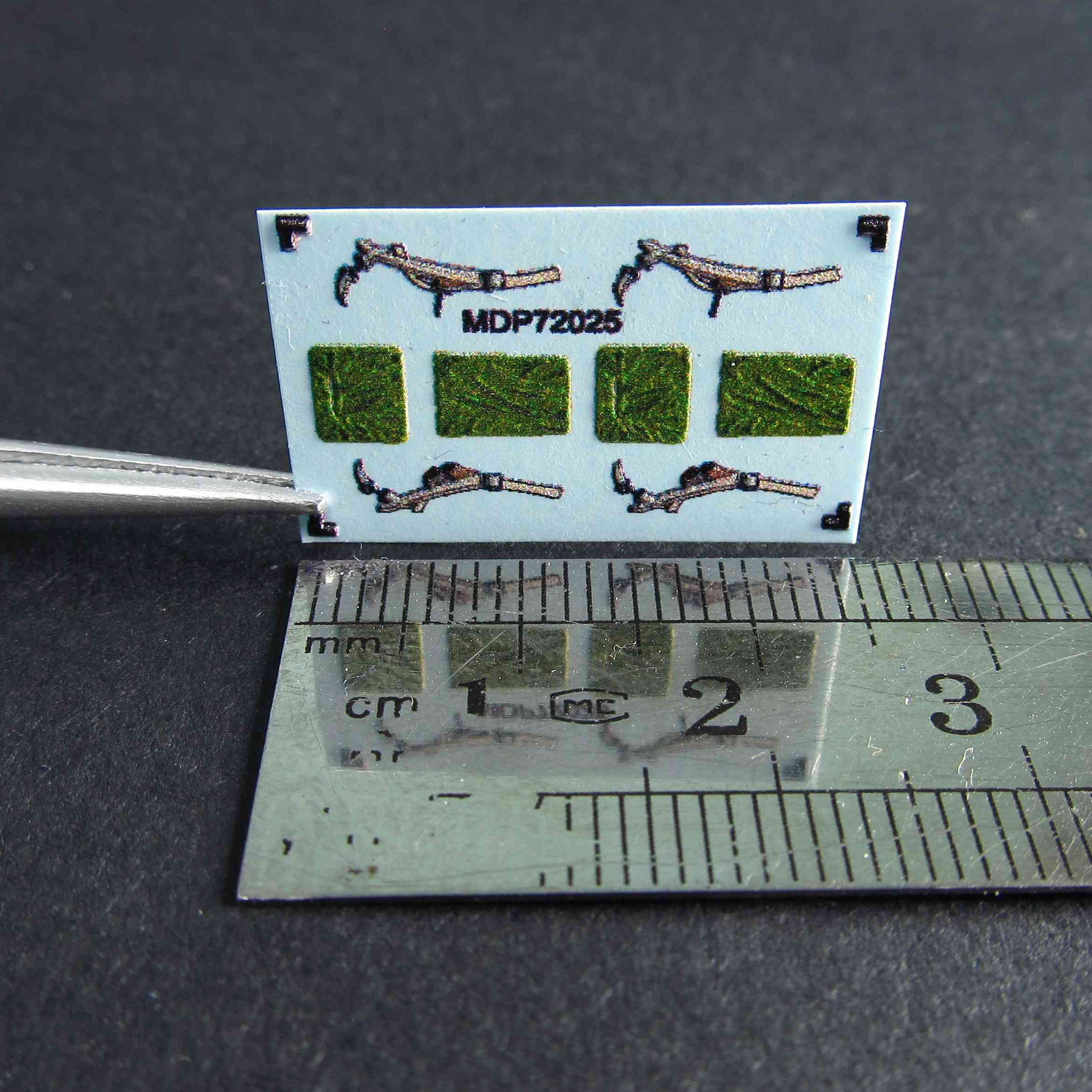 RAF and USAF Aircrew Parachutes Scale 1:72 Metallic Details MDP72025