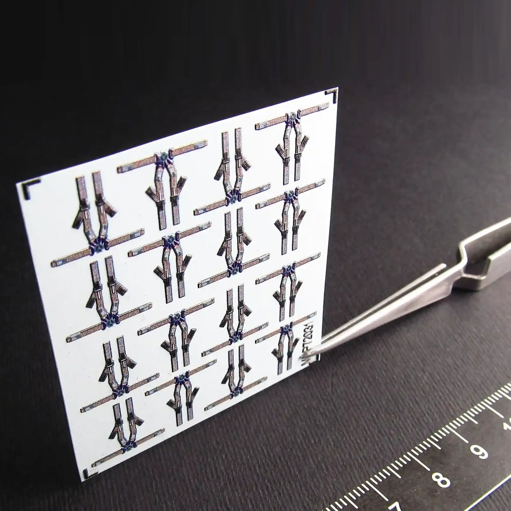 Sikorsky UH-60 seat belts for cabin seats Scale 1:72 Metallic Details MDP72031