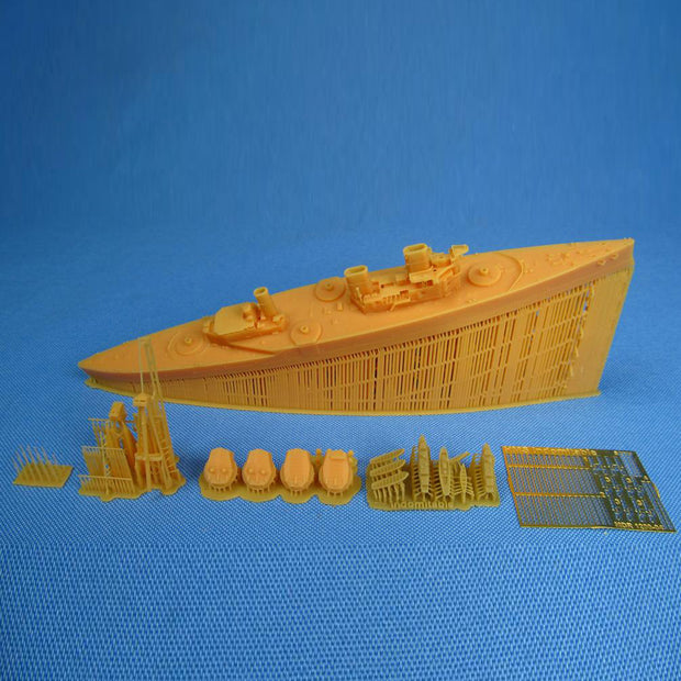 Brtiish Battlecruiser HMS Indomitable Scale 1:1200 Metallic Details MDR1200-04