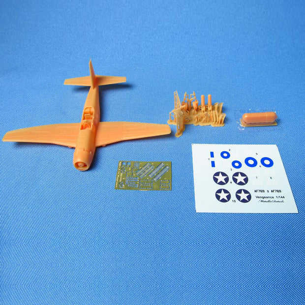 Vultee Vengeance Aircraft Model Kit Scale 1:144 Metallic Details MDR14427