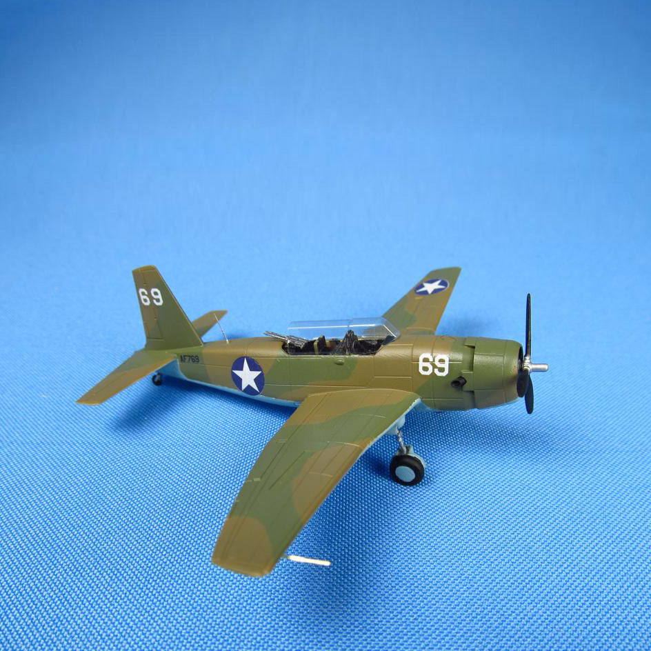 Vultee Vengeance Aircraft Model Kit Scale 1:144 Metallic Details MDR14427