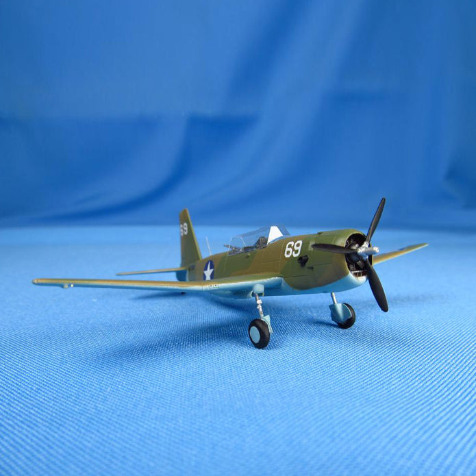 Vultee Vengeance Aircraft Model Kit Scale 1:144 Metallic Details MDR14427