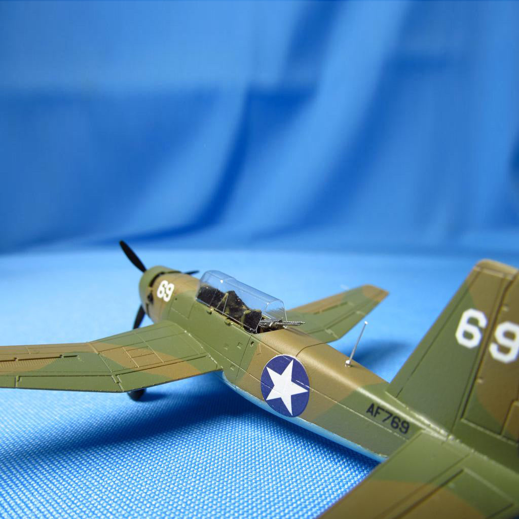 Vultee Vengeance Aircraft Model Kit Scale 1:144 Metallic Details MDR14427