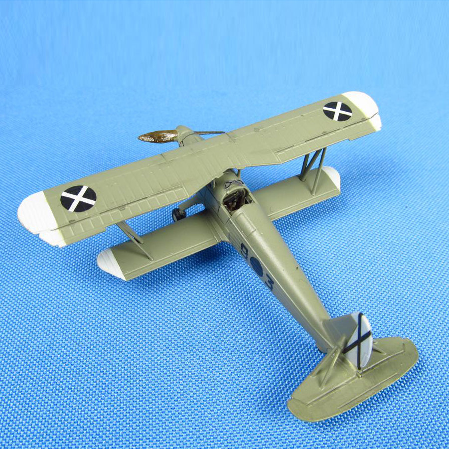 Arado Ar 68E Aircraft Model Kit Scale 1:144 Metallic Details MDR14430