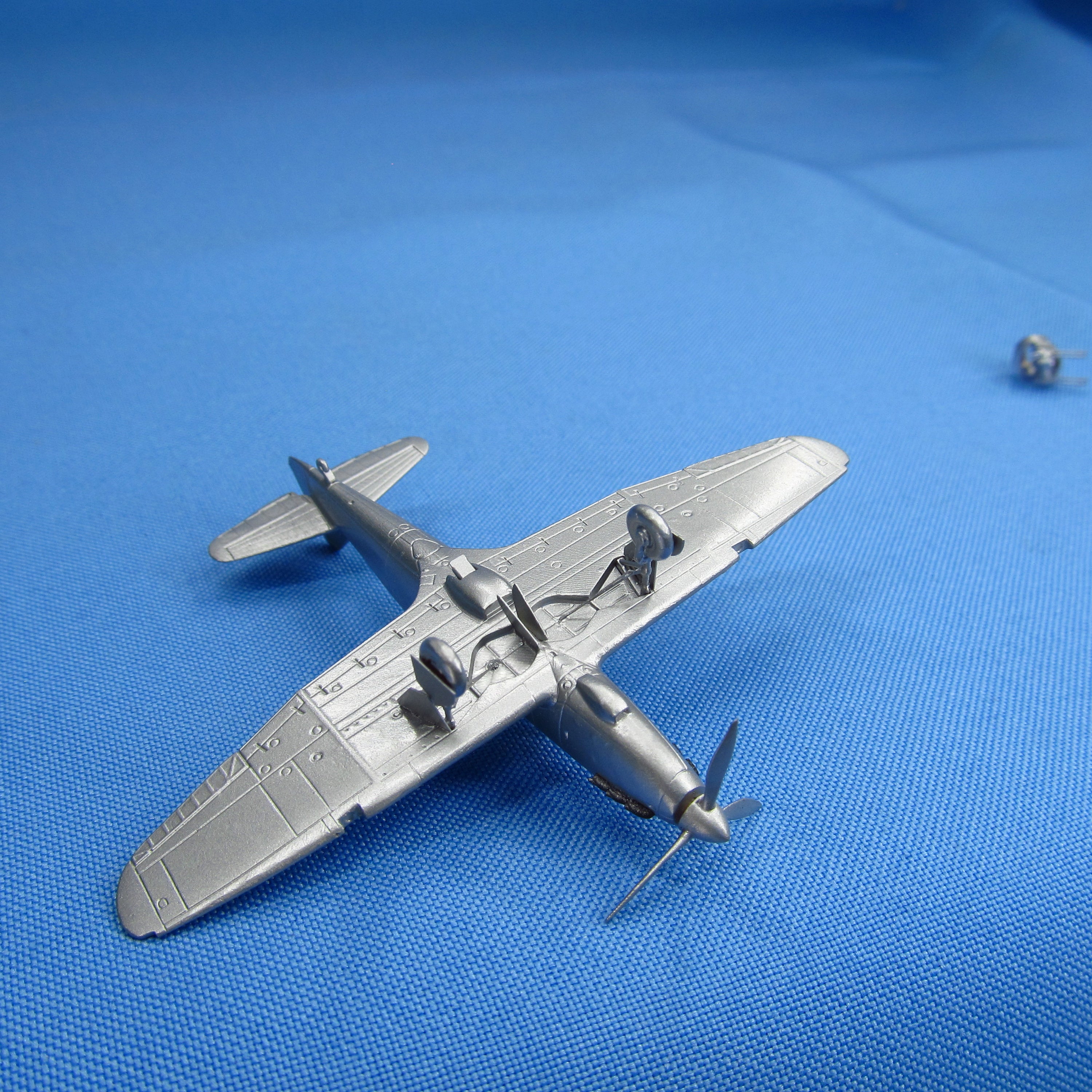 Boulton Paul Defiant Mk I Aircraft model kit  Scale 1:144 Metallic Details MDR14439