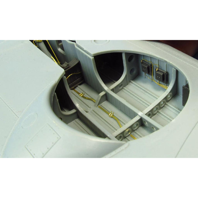 Consolidated B-24 Liberator, Wheel Bays detailing set (for HobbyBoss) Scale 1:32 Metallic Details MDR3202