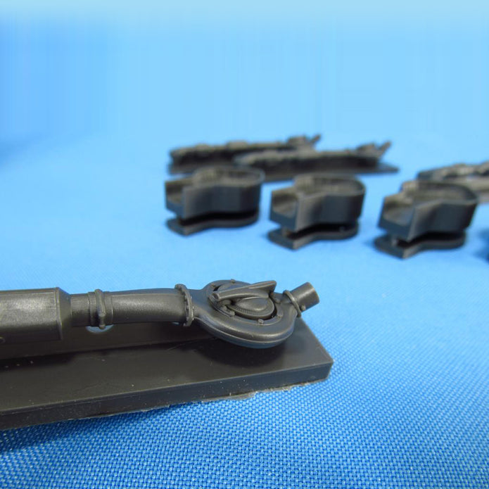 Consolidated B-24 Liberator, Detailing sets Engine Turbochargers (Resin) Scale 1:32 (Recommended for kit: HobbyBoss) Metallic Details MDR3205 - For Aircraft Model Kit
