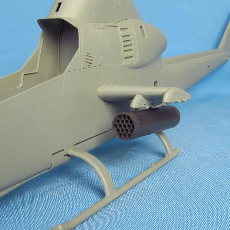 XM159 2.75 inch Rocket Launcher Scale 1:32 Metallic Details MDR3216